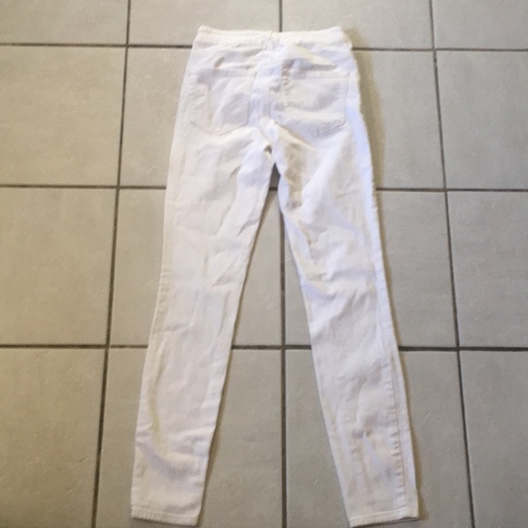 WHITE HW JEANS - Picture 3 of 9